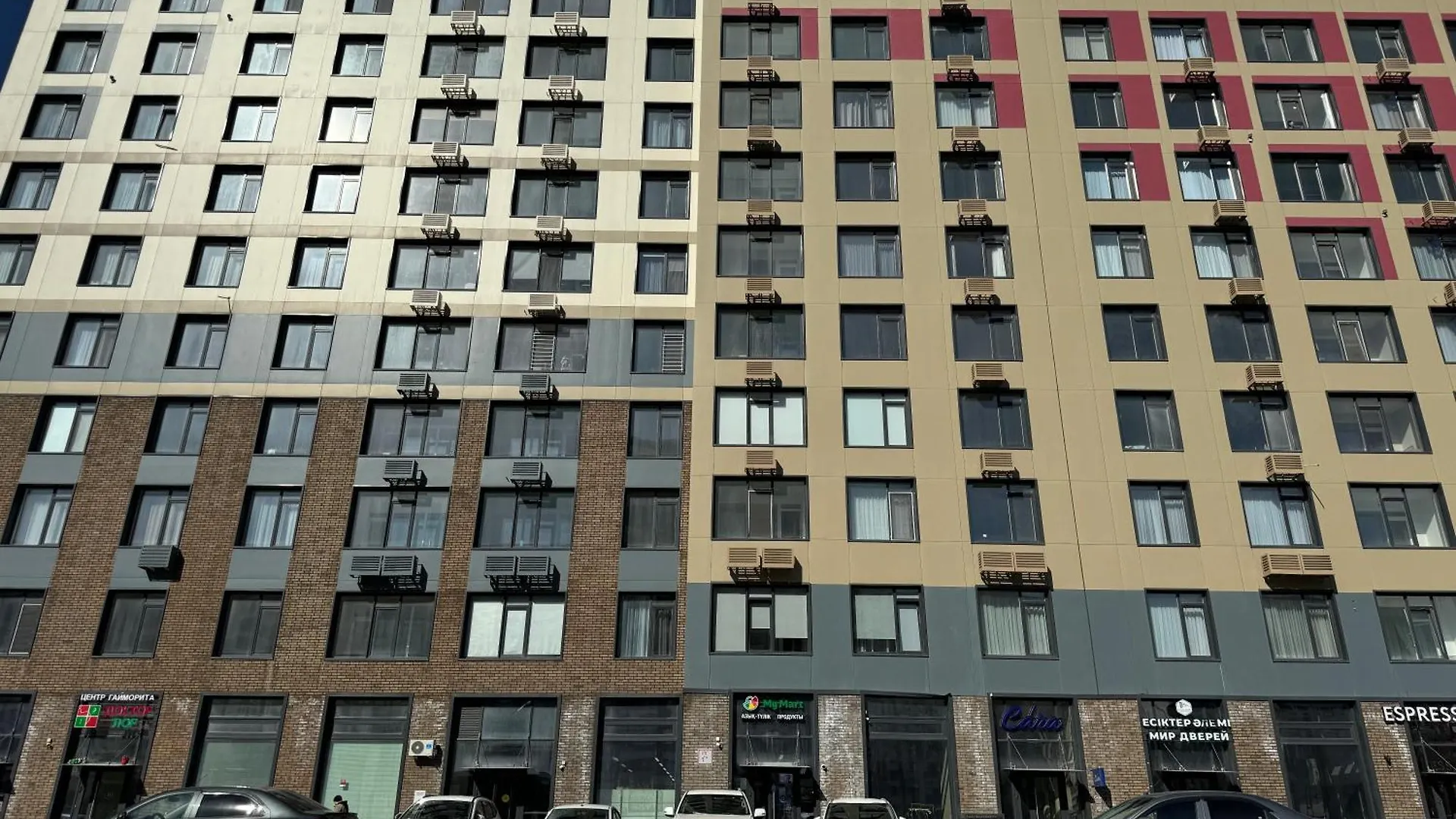 Luxary Apartments Сердце Столицы 阿斯坦纳