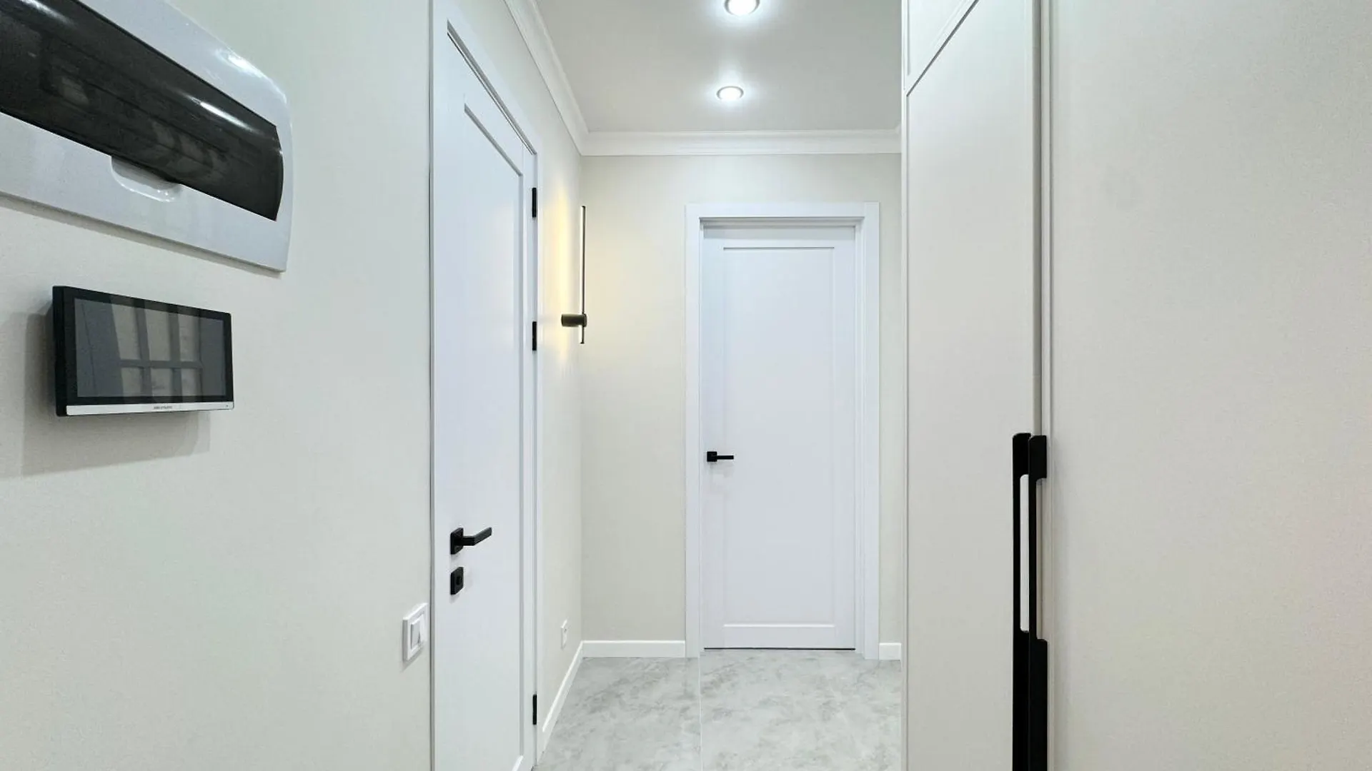 Luxary Apartments Сердце Столицы Astana 0*,